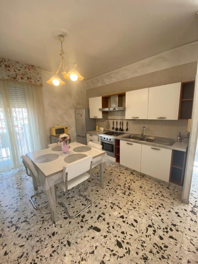 Solarium House Apartman Nápoly Kültér fotó
