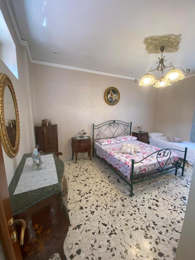 Solarium House Apartman Nápoly Kültér fotó
